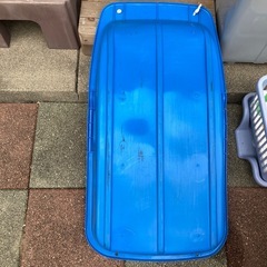 草、雪用そりそり青いろ色の画像