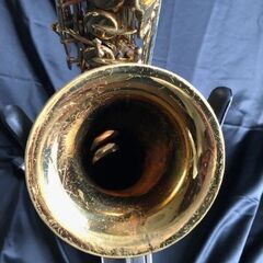 Buescher Top Hat and Cane AltoSaxの画像