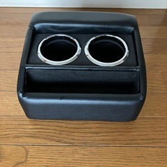 ハイエース　ドリンクホルダーの画像