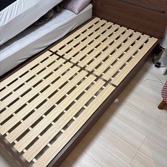 シングルベッドの画像