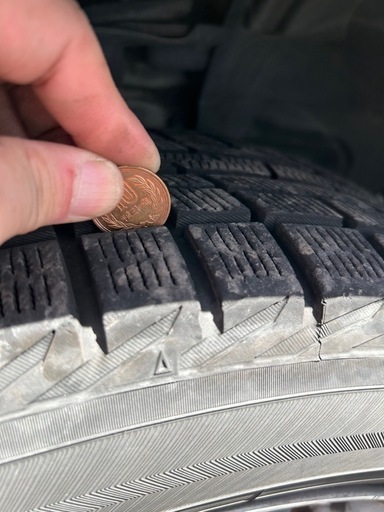 スタッドレスタイヤホイール付き