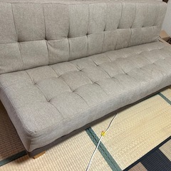 ソファーベッド目立つ汚れなし！の画像