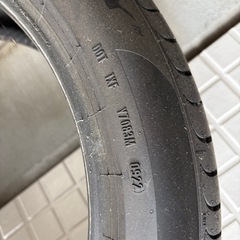 ピレリ POWERGY 225/50R18 2本の画像