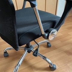 デスクチェア
の画像