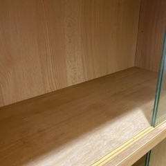 キッチン／小さめの食器棚　収納棚の画像