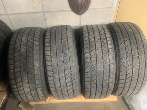 ブリヂストン　DM-V3　265/60r18