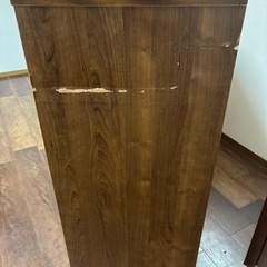 食器棚の画像