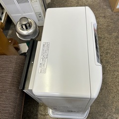 万代店　極美品 TOYOTOMI トヨトミ FF式石油ストーブ FF-V45N 2023年製 木造12畳/コンクリート16畳 温風ストーブの画像