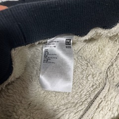 UNIQLO起毛長ズボン140の画像