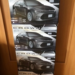 CROWNラジコン 1つ2000円の画像