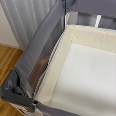 Aprica アップリカ ココネルエアー ベビーベッドの画像