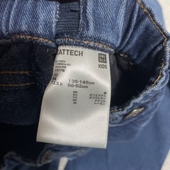 UNIQLOヒートテック長ズボン140の画像