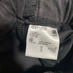 UNIQLOヒートテック長ズボン140の画像