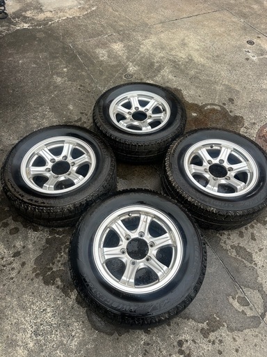 ブリヂストン　ブリザックレボ2 ホイール付き