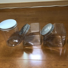 購入され方無料　入れ物の画像