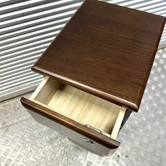 店頭引き渡し 中古 ベルーナ リビングチェスト 5段 木製 収納 引出し 家具 の画像