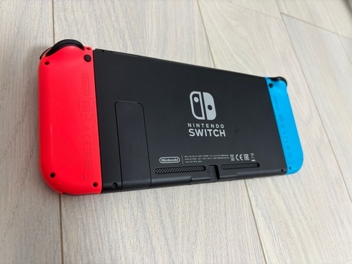 Switch 本体