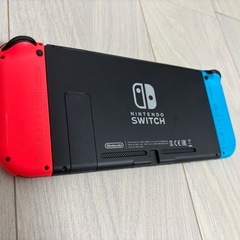 Switch 本体の画像