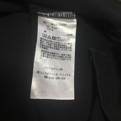 AMERICAN HOL IC/ブラックTシャツの画像