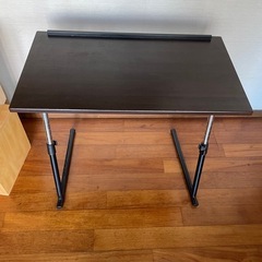 【予約中】折りたたみテーブル、椅子の画像