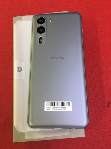 ARROWS WE2 plus 256GB
