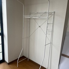 19日限定　ニトリ　洗濯機ラックの画像