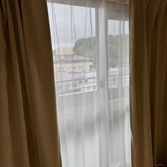カーテン 大きめの画像