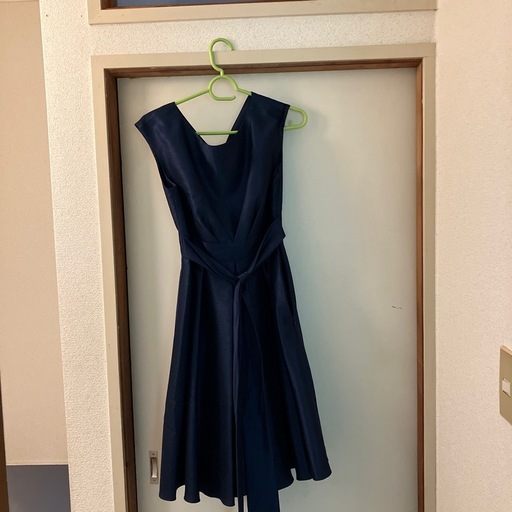 フォーマルワンピース