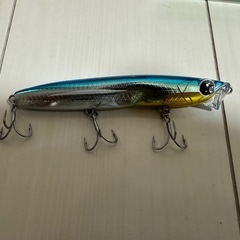 新品シーバスルアー8点セット
の画像