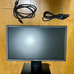 DELL 21.5インチ　フルHD　モニター　本体、DPケーブル、電源ケーブルの画像