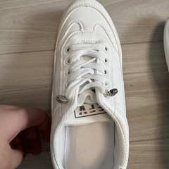 スニーカー　未使用品の画像