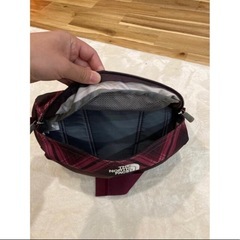 ノースフェイス　ポシェットの画像