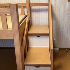 2段ベッドの画像