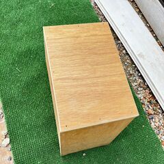 木製 ベンチの画像