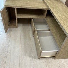 テレビボードの画像