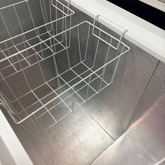 (お取引中))ハイアール 冷凍庫の画像