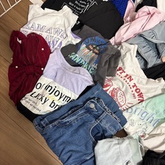女の子服の画像