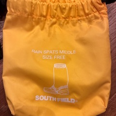 SOUCHFIELDのレインスパッツの画像