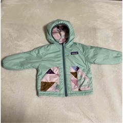 パタゴニア　キッズ　アウター　リバーシブル　の画像