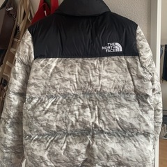 Supreme / The North Face Nuptse Jacket "White Paper Print"の画像