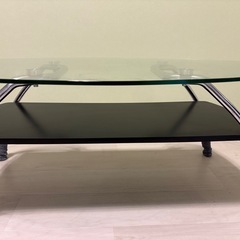 【無料】ガラステーブルの画像