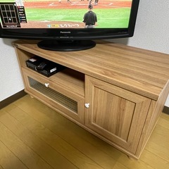 テレビ台の画像