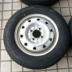発送不可 ヨコハマスタッドレス 145/80R13 2021年製 スチールホイール 中古4本セット アイスガードIG60の画像