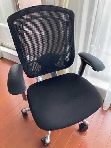 オカムラ　オフィスチェア　コンテッサ