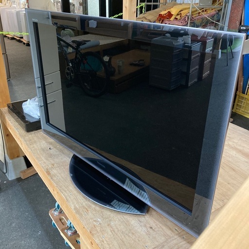液晶テレビ