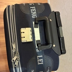 スーツケースの画像