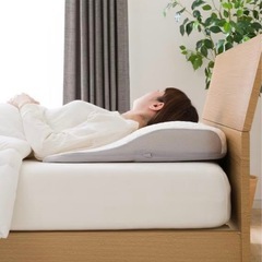 ニトリ　肩・首・背中も支えるまくらの画像