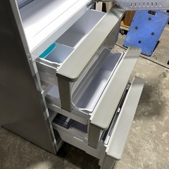 💥激安💥❗️配送•設置🉑❗️♻️処分撤去♻️✨クリーニング済み✨2018年式AQUA冷蔵庫　355L AQR-36Gの画像