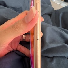 iPhone8 64G SIMロック解除済みの画像