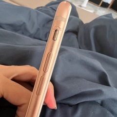 iPhone8 64G SIMロック解除済みの画像